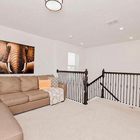 Spacious 4 Bed Home Near Orlando Gated Pool Access サンフォード エクステリア 写真
