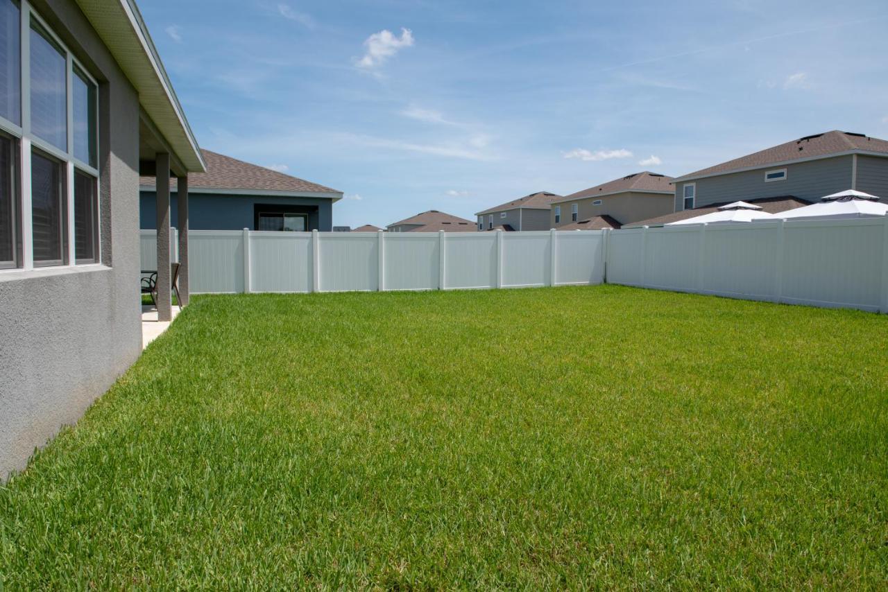 Spacious 4 Bed Home Near Orlando Gated Pool Access サンフォード エクステリア 写真